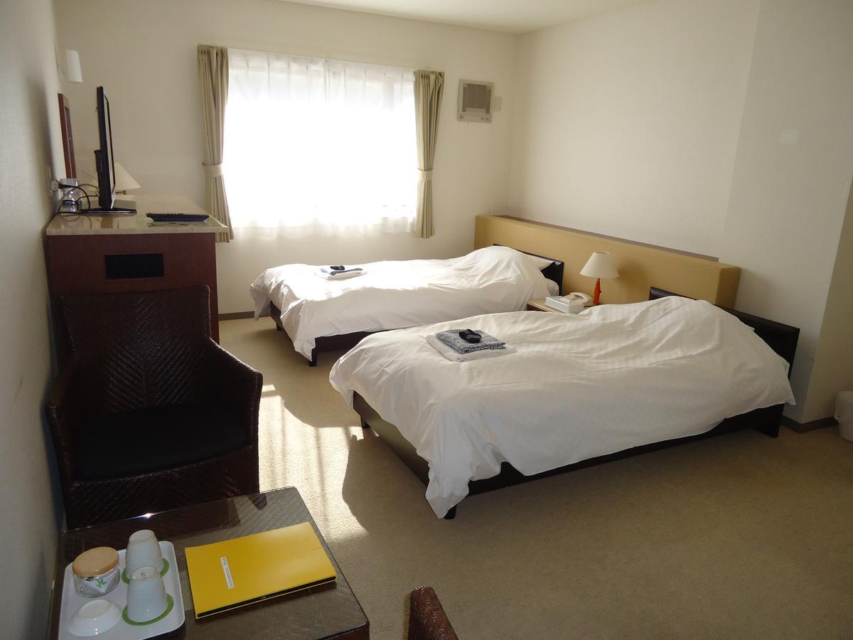 โฮเทล อะริมะ โคกะเอ็ง Hotel Ashiya  ภายนอก รูปภาพ