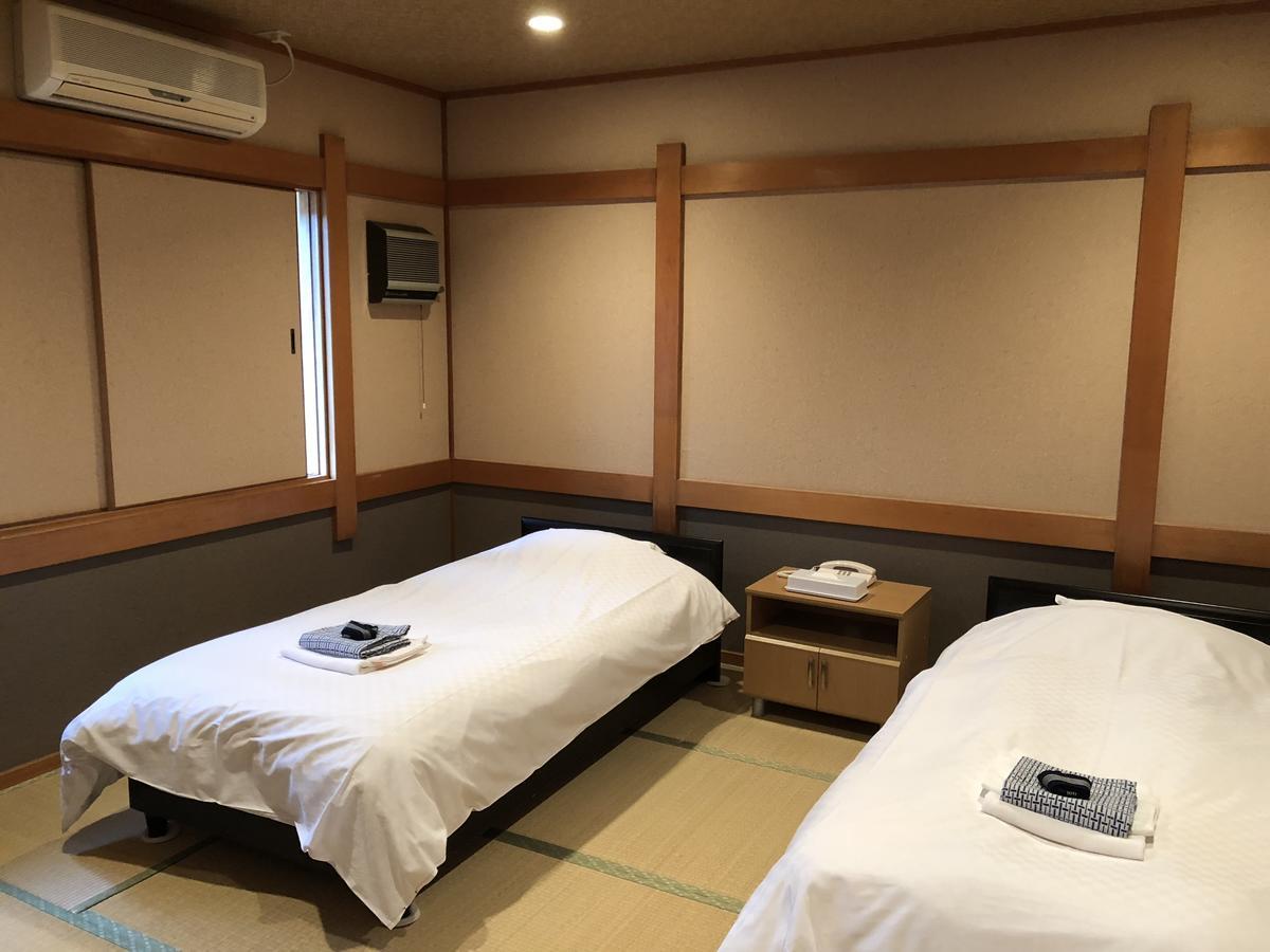 โฮเทล อะริมะ โคกะเอ็ง Hotel Ashiya  ภายนอก รูปภาพ